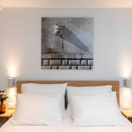 Old Town U Nikse Apartamento *