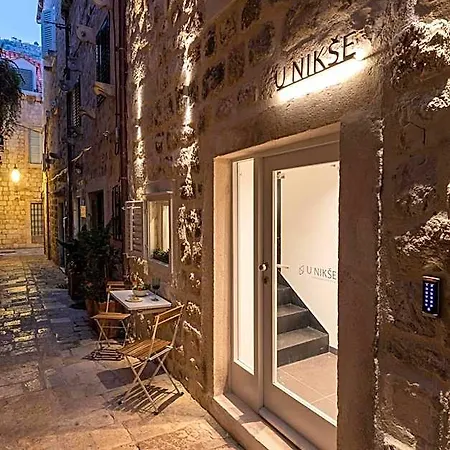 شقة Old Town U Nikse