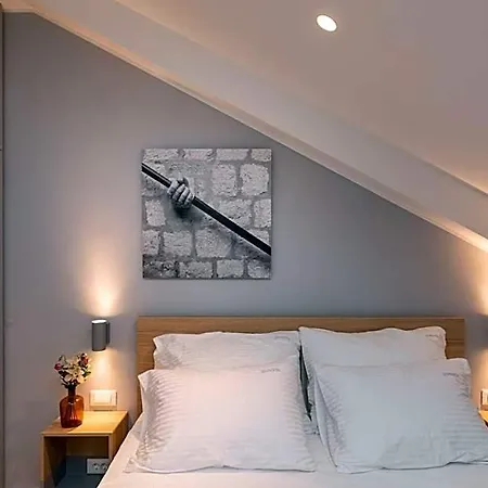 Old Town U Nikse Apartment
